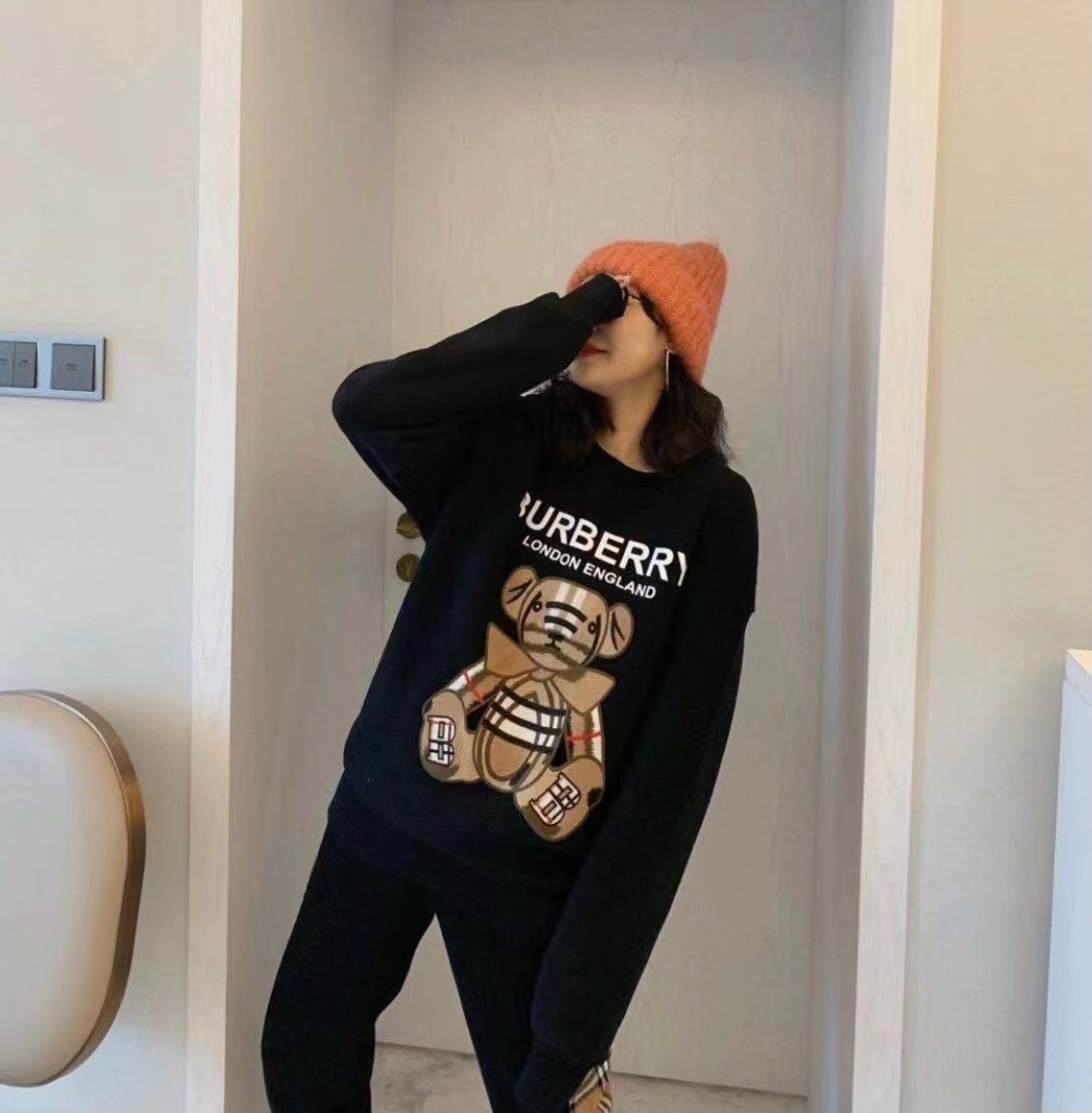 Clothes Burberry 816 - vstockx