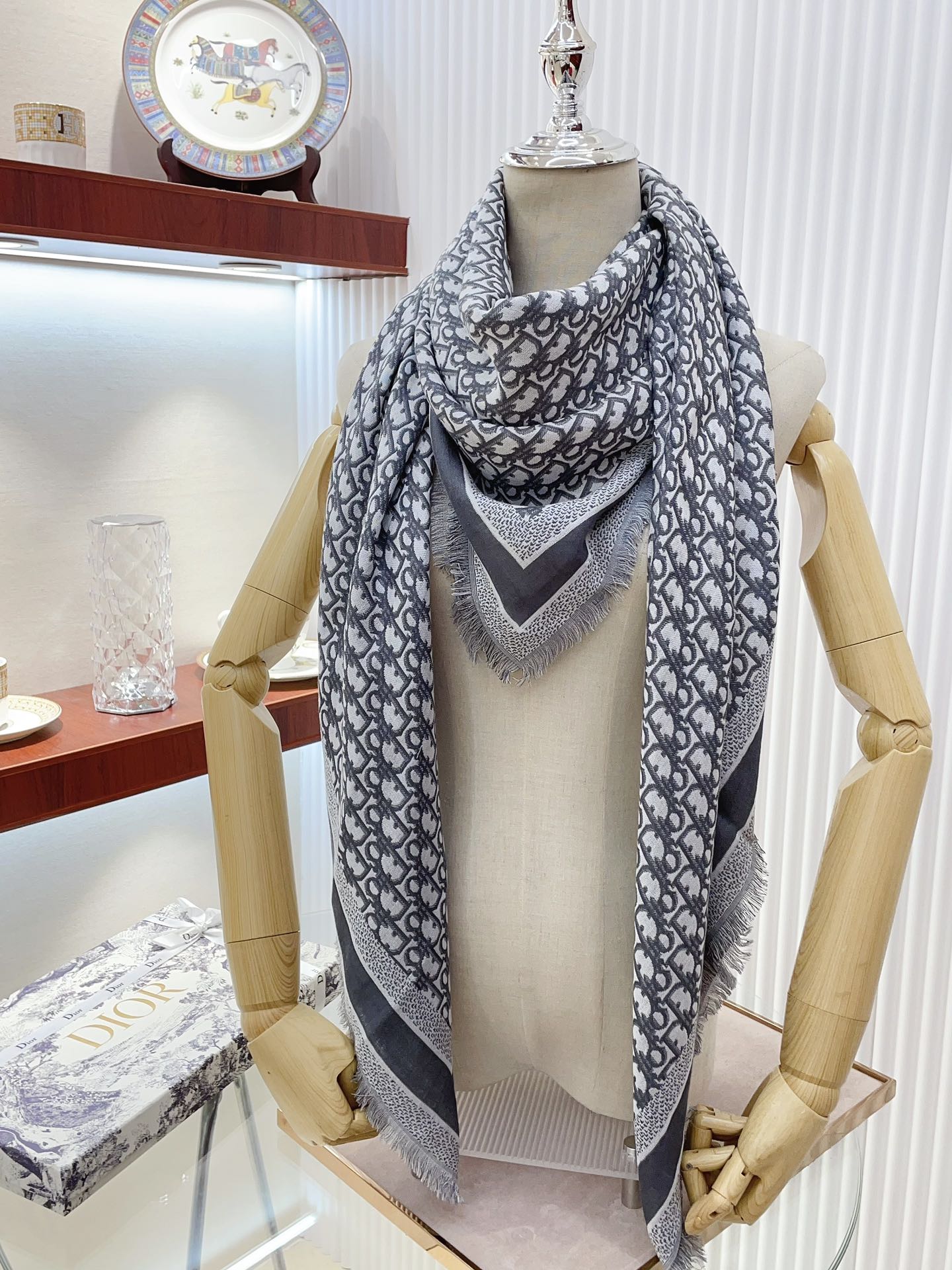 Streetwear Scarf Dior 328757 SIZE:140cm*140cm - vstockx