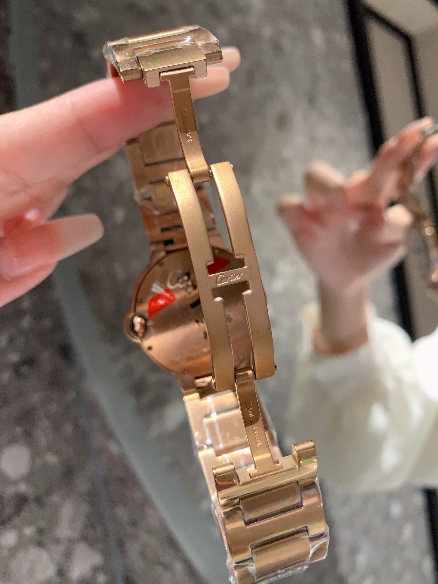 Watches Cartier 322109 size:33 mm - vstockx