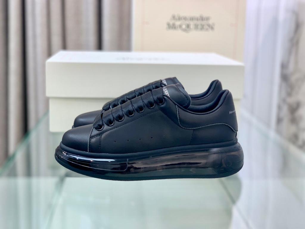 Alexander McQueen Oversized Black Shiny Sole - vstockx