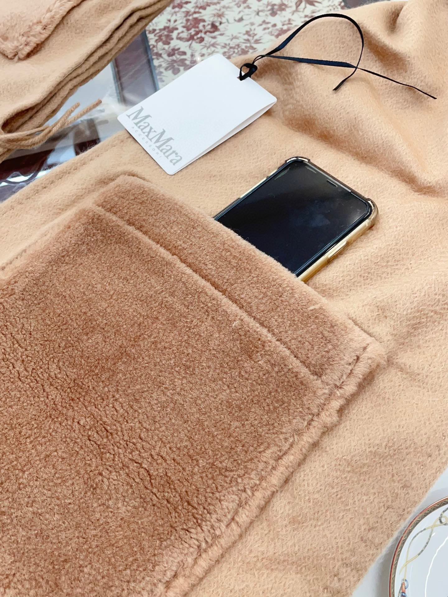 Streetwear Scarf MAXMARA 328836 size:35cm*210cm - vstockx