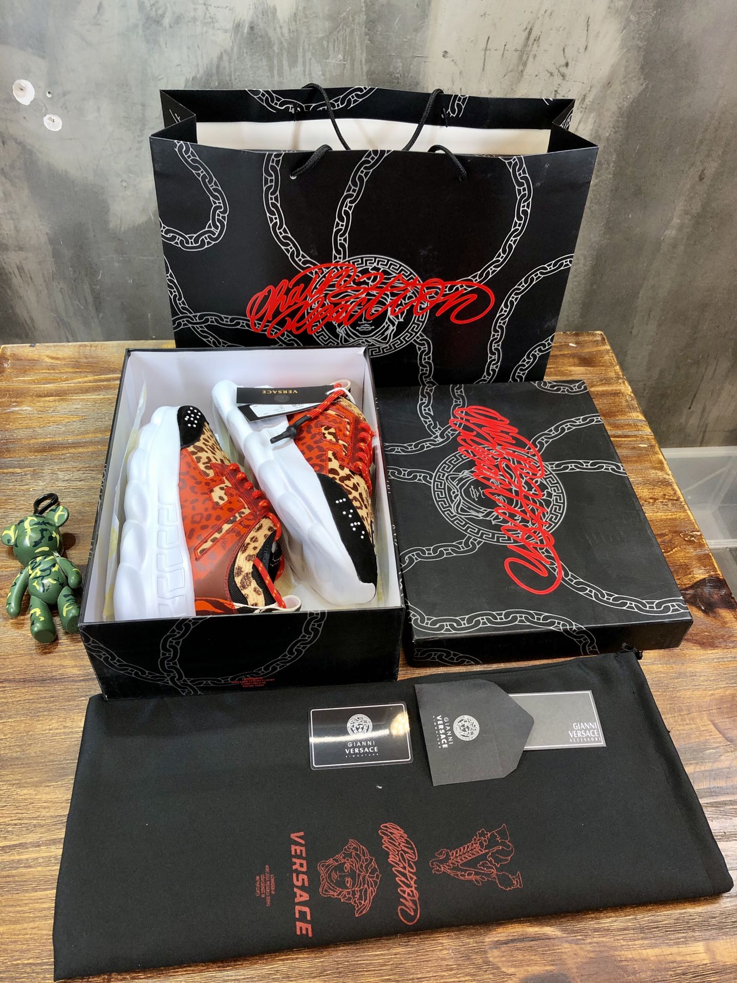 Versace Chain Reaction 2 Chainz Spotted - vstockx