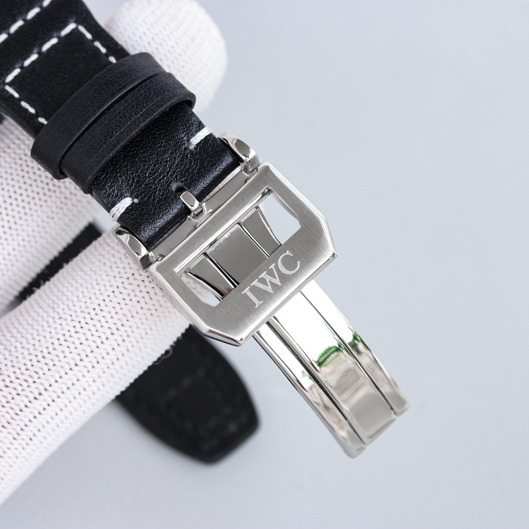 Watches IWS 323027 size:40 mm - vstockx