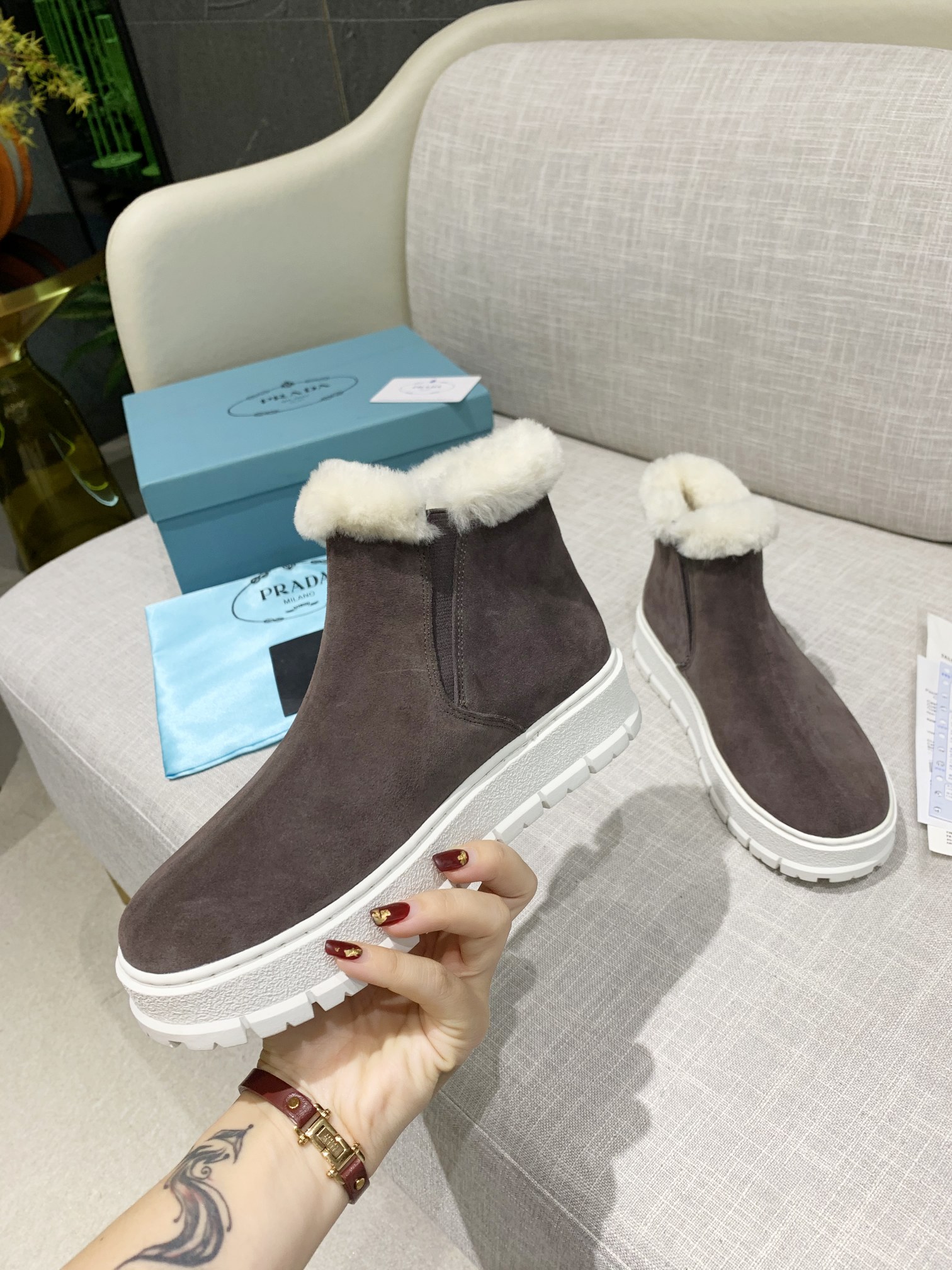 Prada Boots Women 8 - vstockx