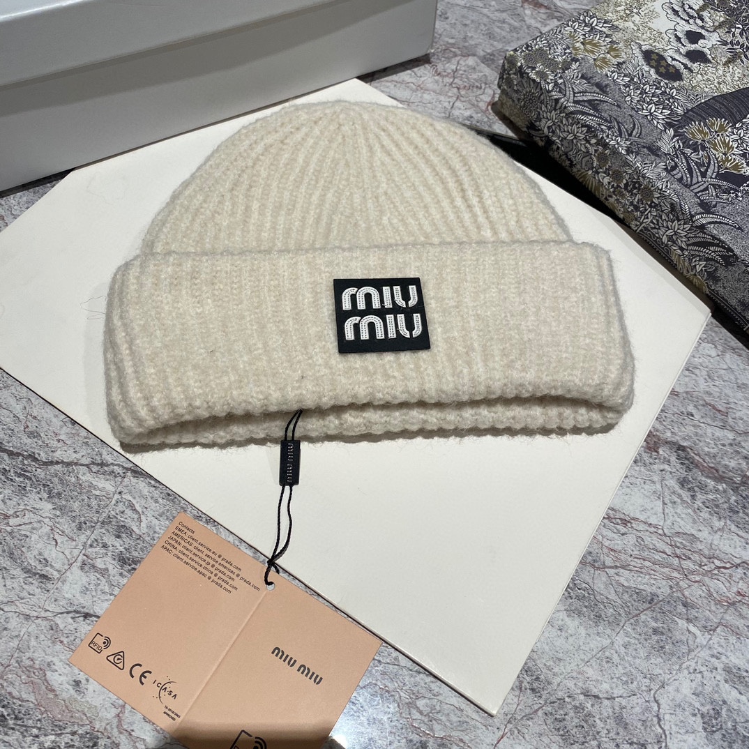 Streetwear Hat Miu 328908 - vstockx