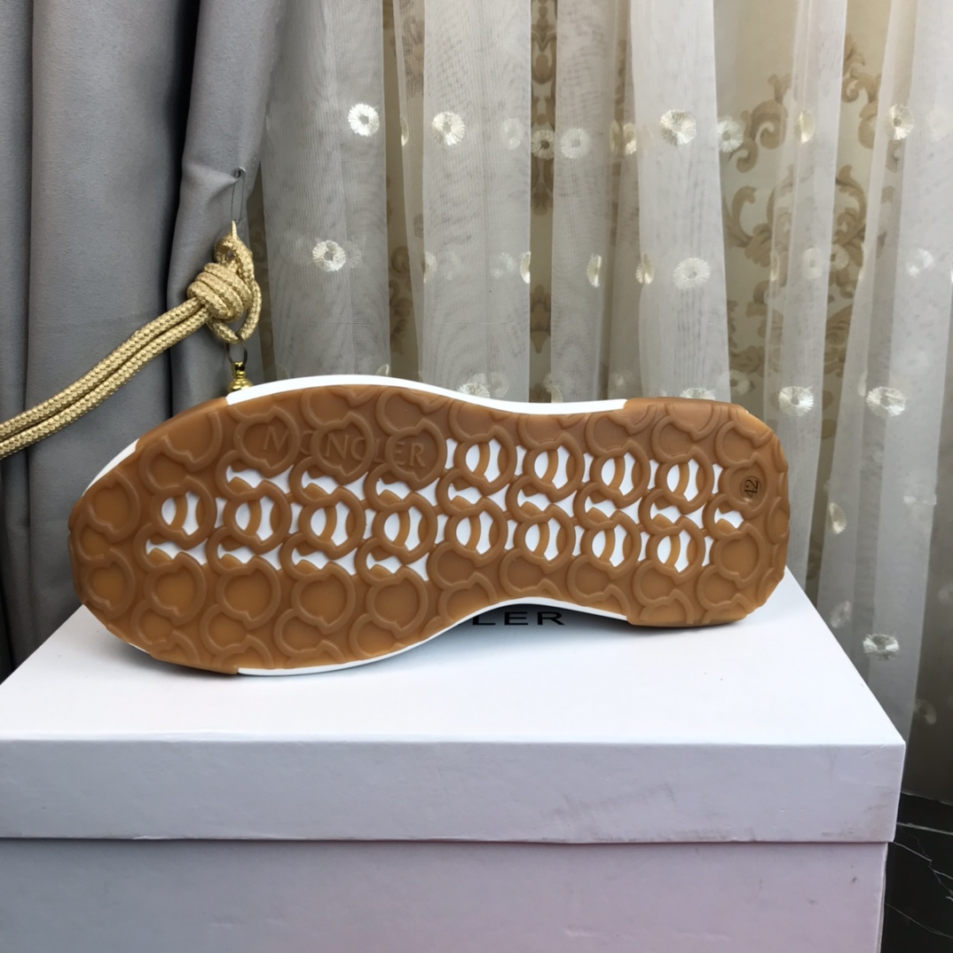 Moncler Compassor Sneaker 4 - vstockx