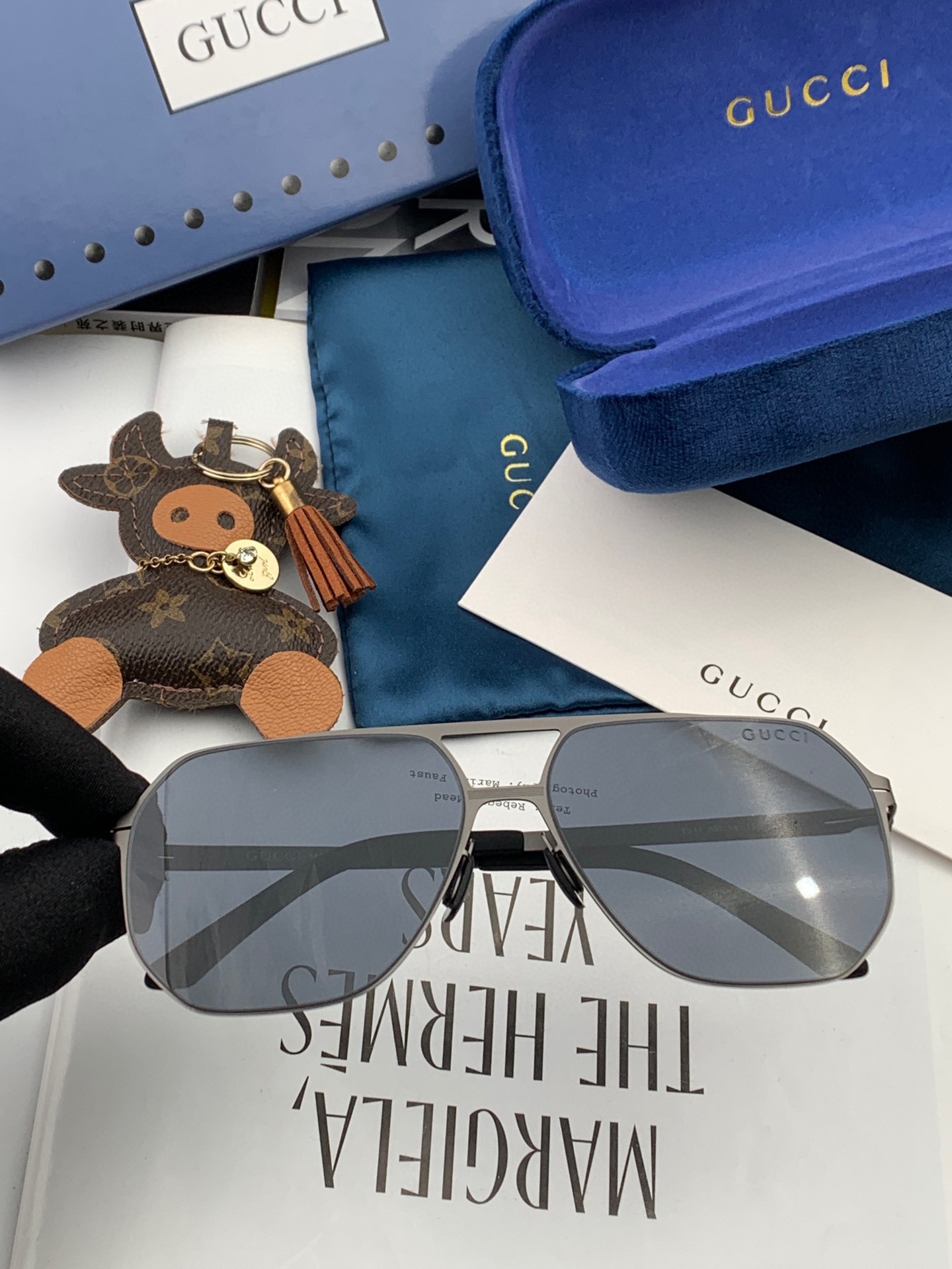 Sunglasses Gucci G3731 - vstockx