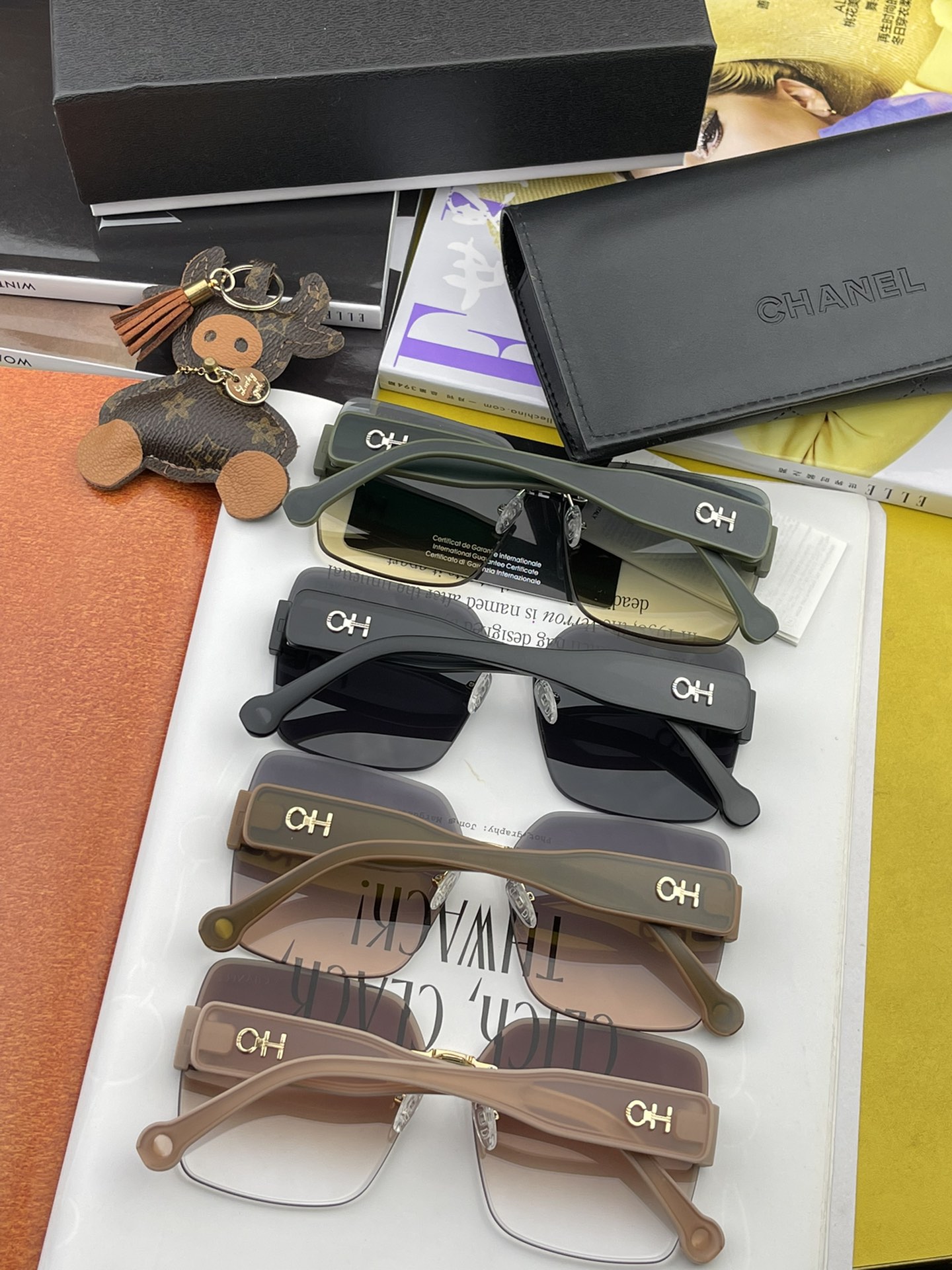 Sunglasses Chanel CH0622 - vstockx