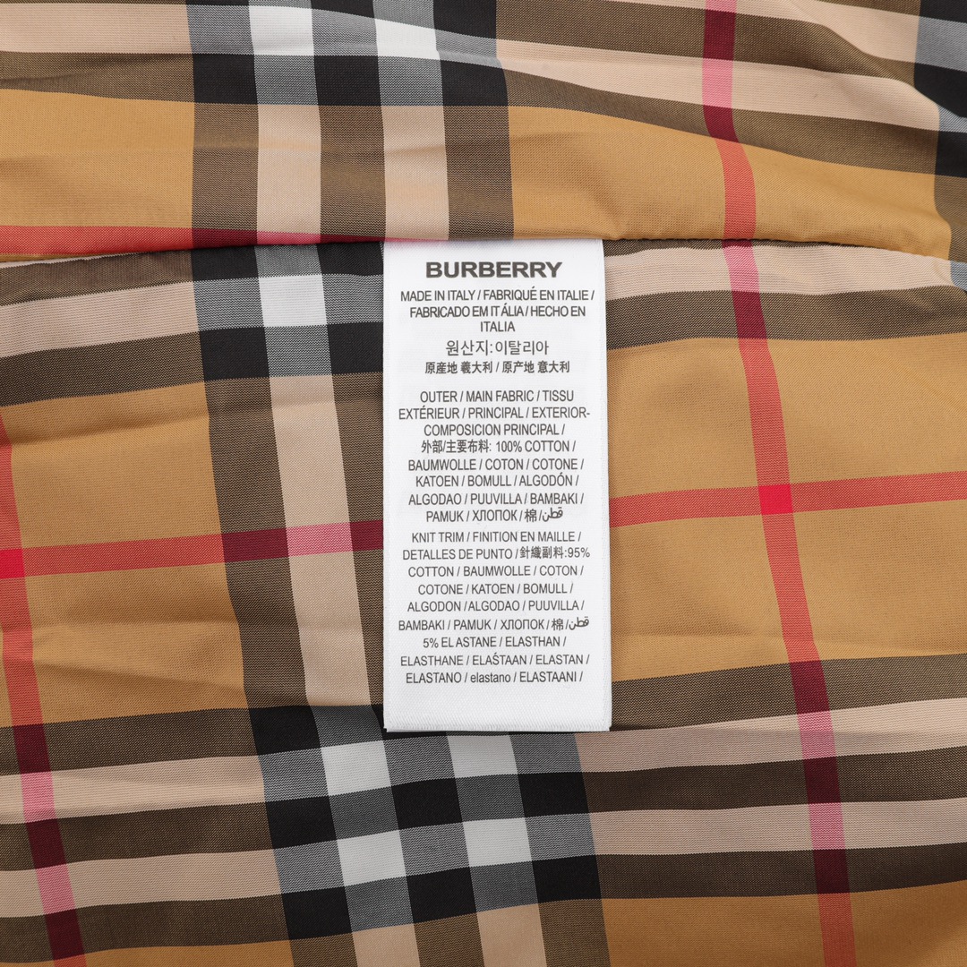 Clothes Burberry 820 - vstockx