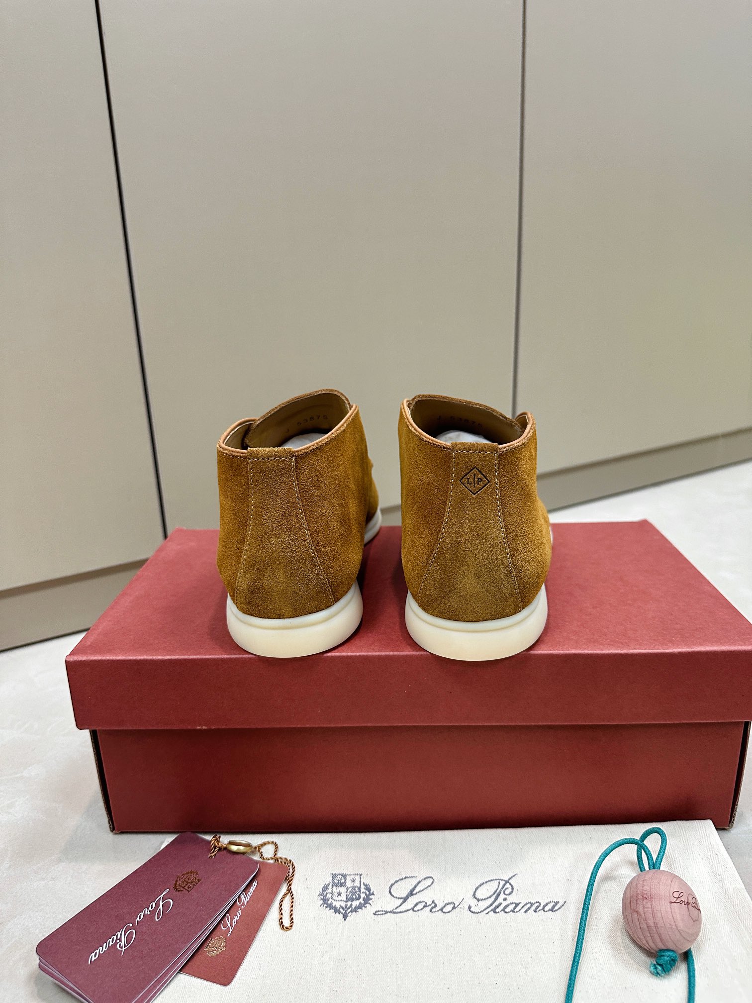 Loro Piana shoes 212 - vstockx