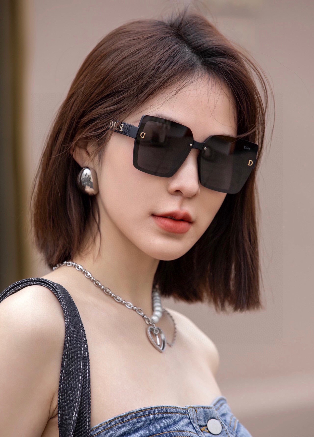 sunglasses Dior 7115 - vstockx