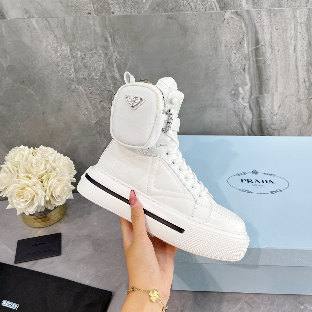 Prada Boots Women 31 - vstockx