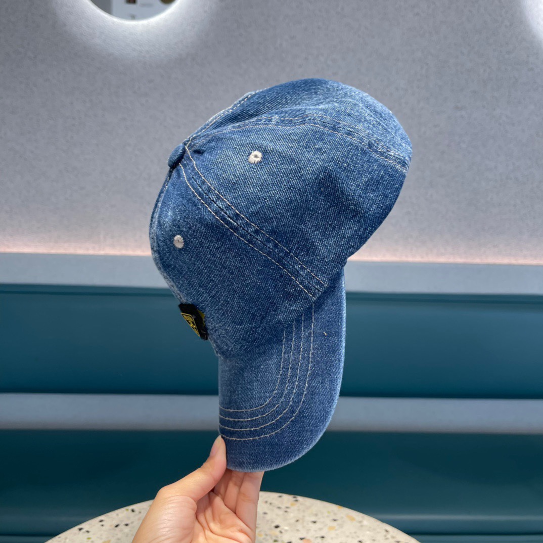 Hat Prada 5 - vstockx