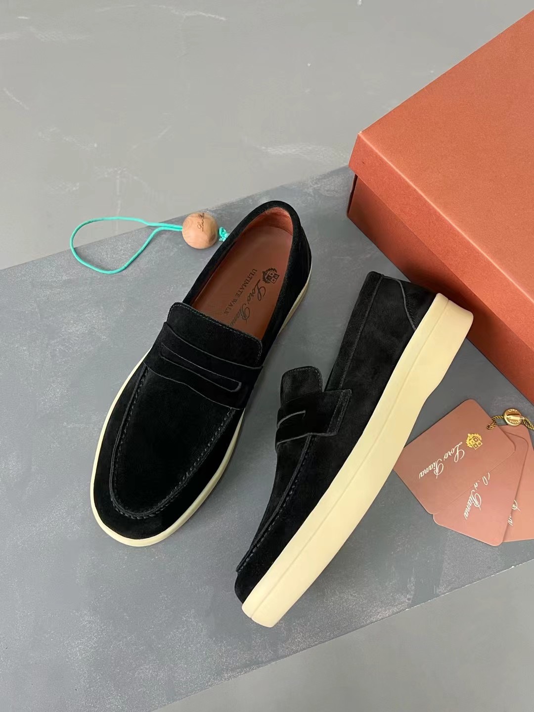 Loro Piana shoes 288 - vstockx
