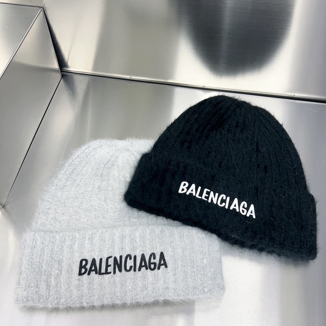 Streetwear Hat BURBERRY 329141 - vstockx