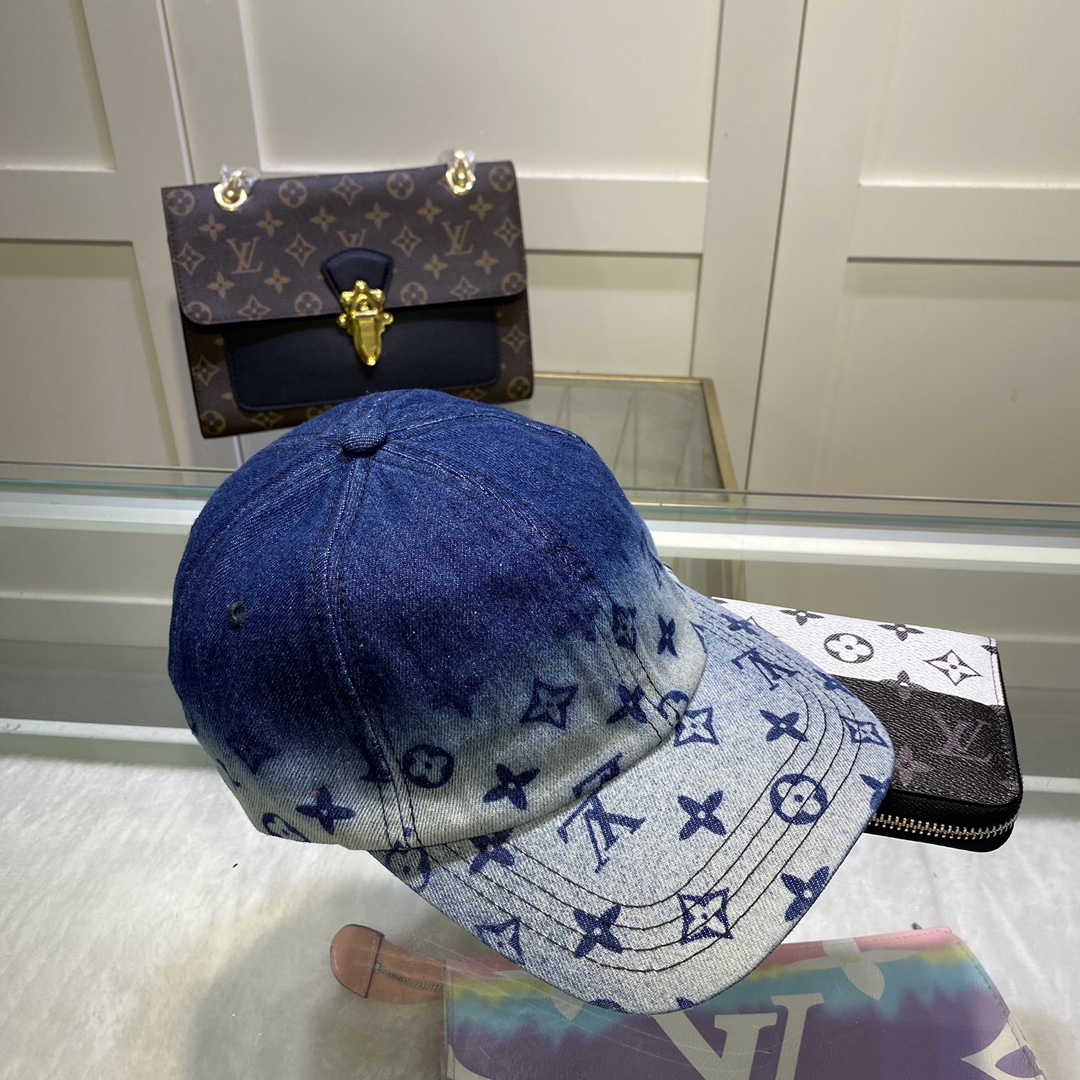 Hat Louis Vuitton 2 - vstockx