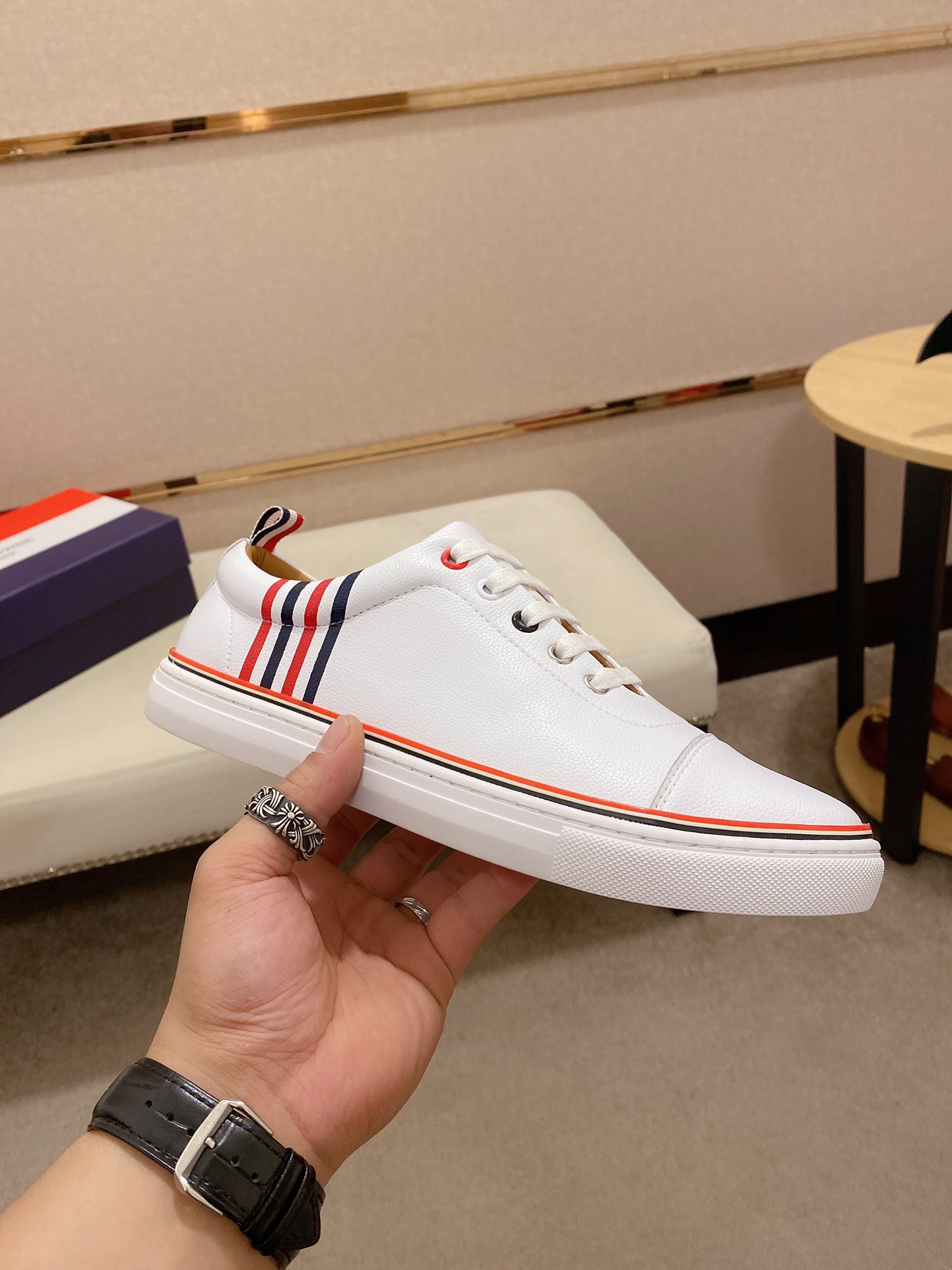 Thom Browne Low Top Sneaker 8 - vstockx