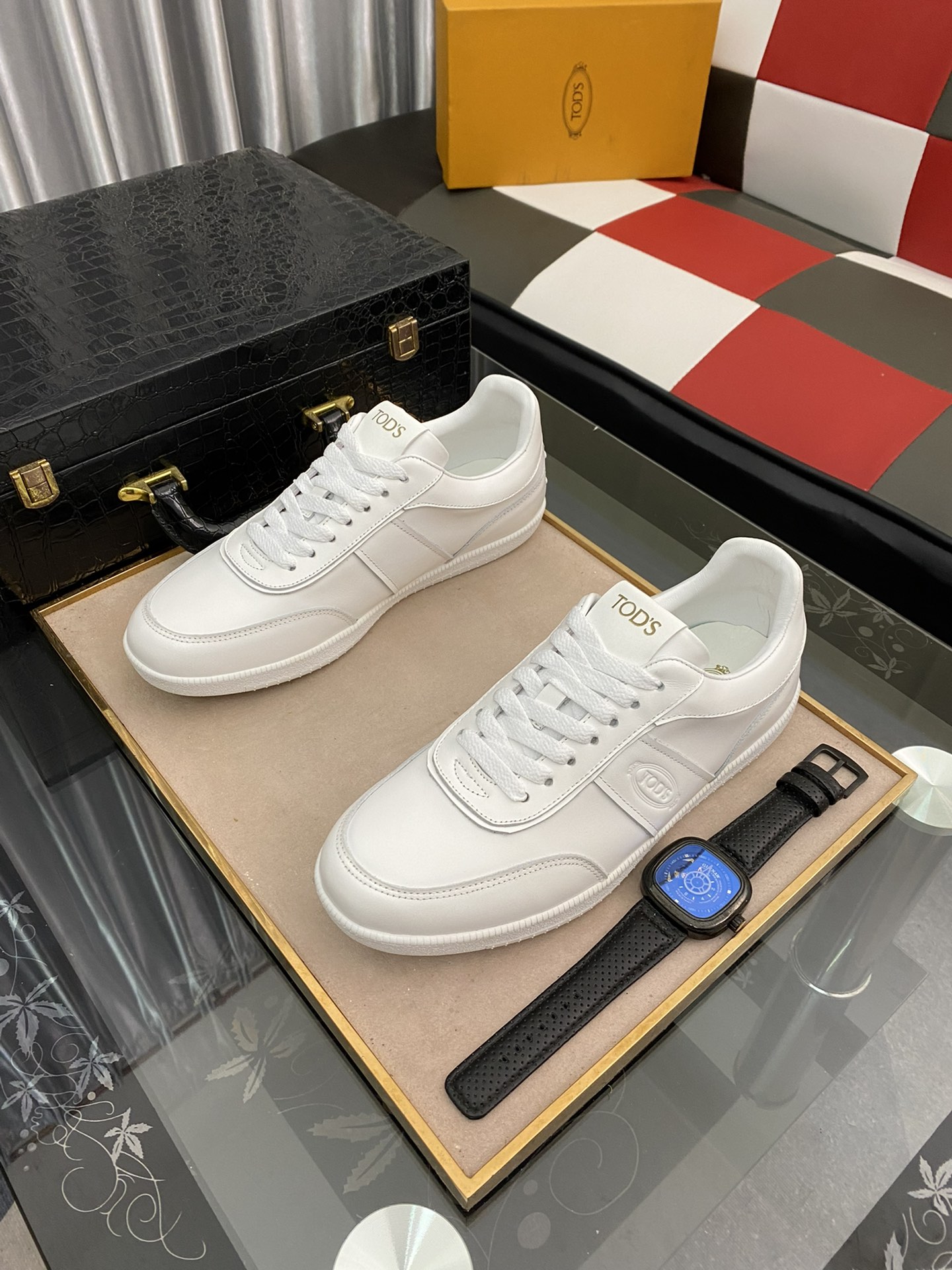 TOD'S Tabs Sneaker 5 - vstockx
