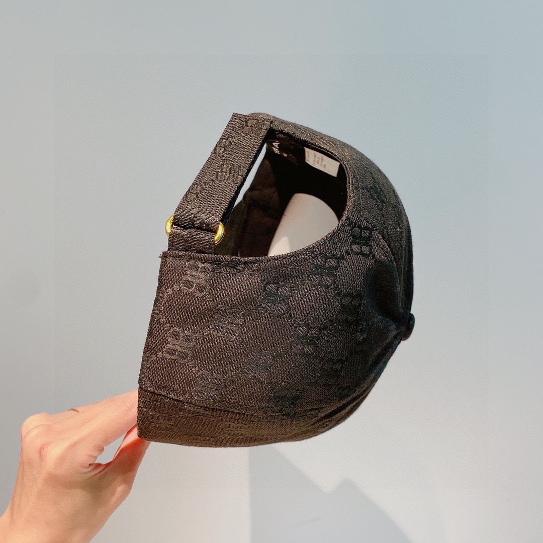 Hat Balenciaga 1 - vstockx