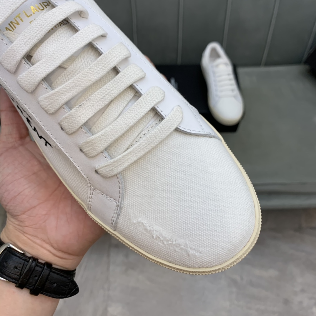 Saint Laurent Court Classic SL/06 sneaker 1 - vstockx