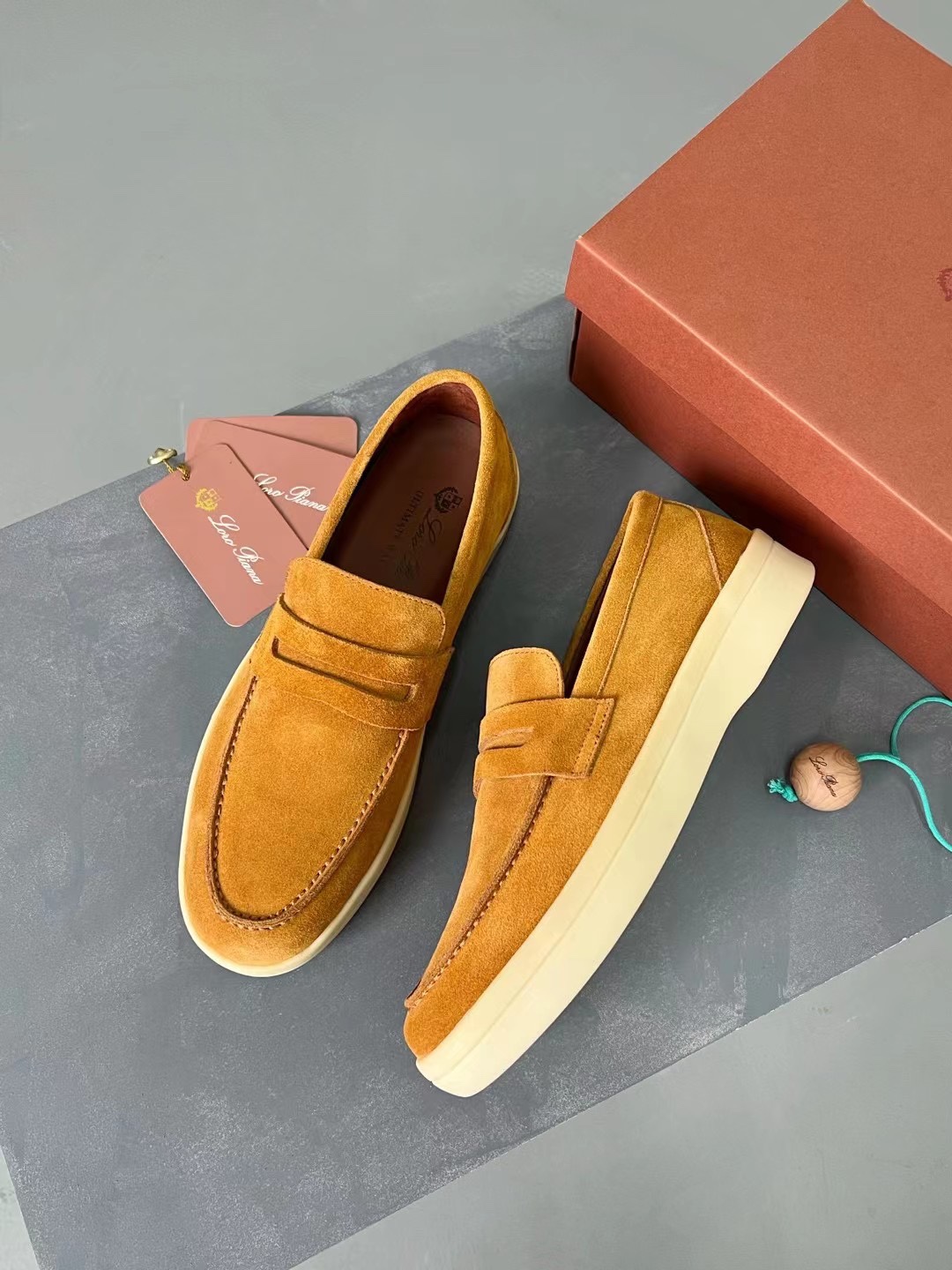 Loro Piana shoes 290 - vstockx