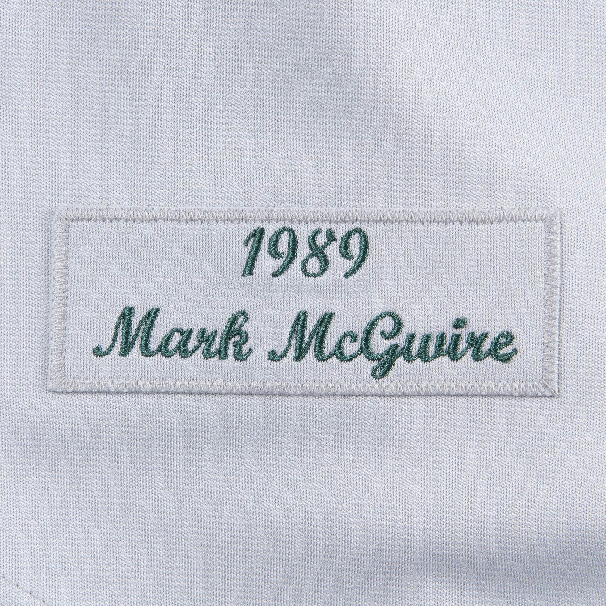Authentic Jersey Oakland Athletics Road World Series 1989 Mark McGwire - vstockx