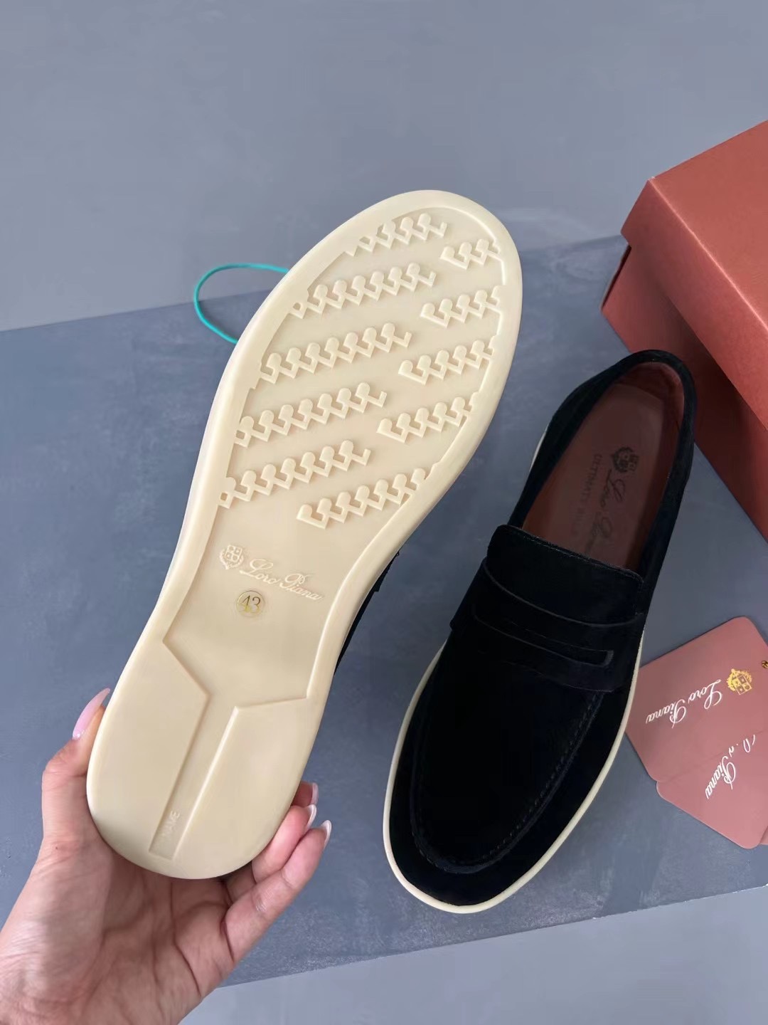 Loro Piana shoes 288 - vstockx