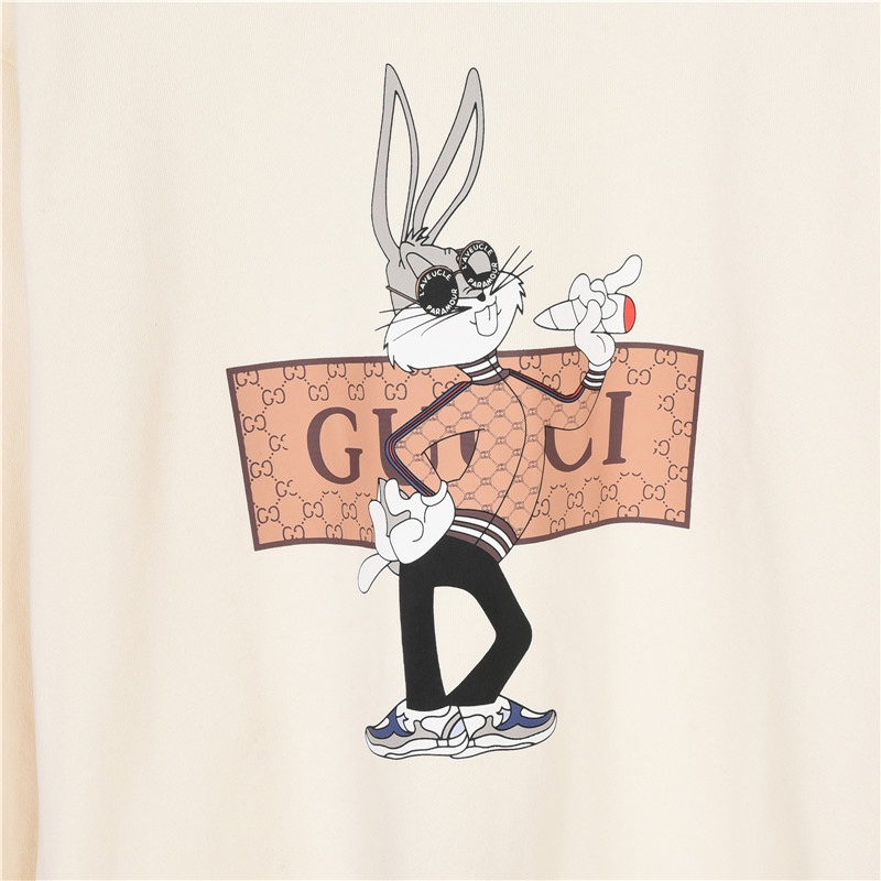 Clothes Gucci 320 - vstockx