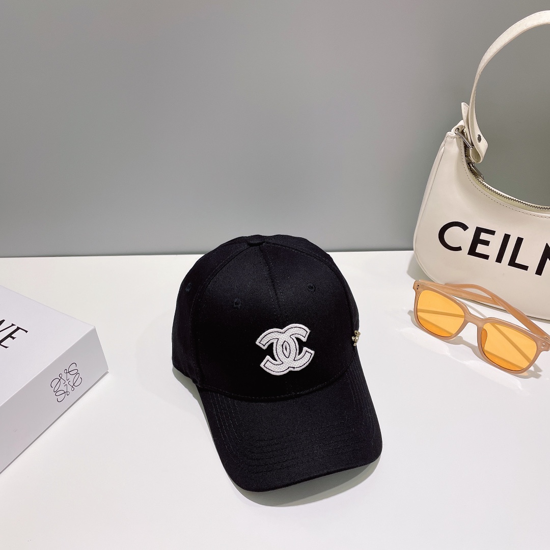 Streetwear Hat Chanel 329031 - vstockx