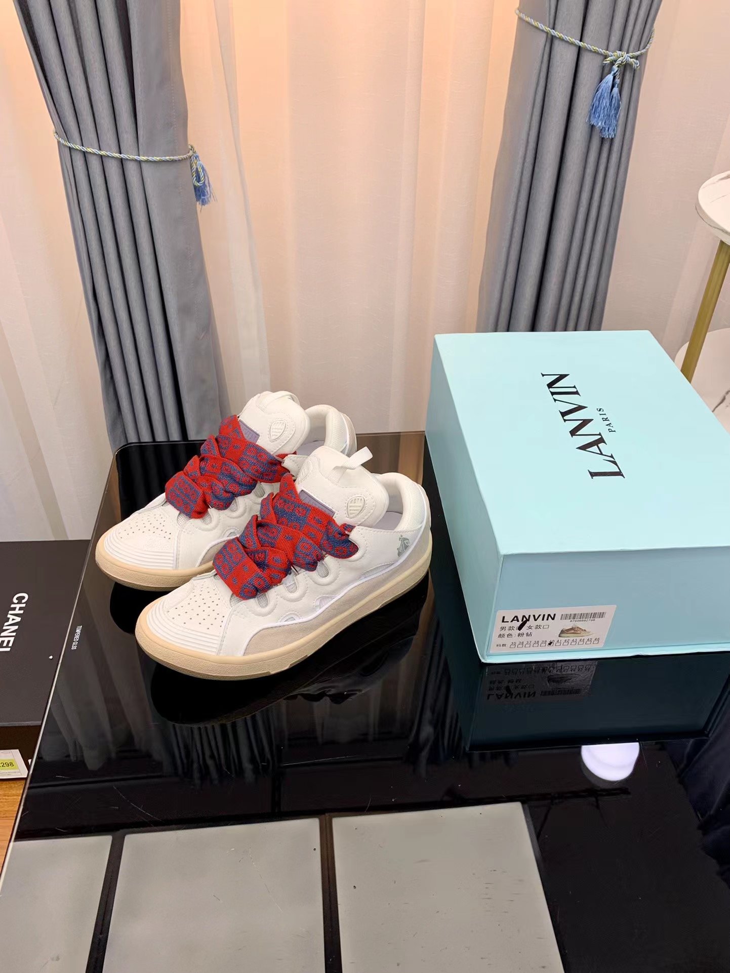 Lanvin Leather Curb Off white - vstockx