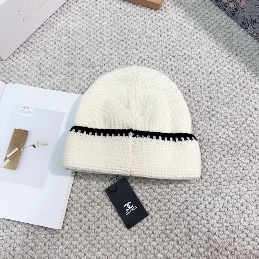 Streetwear Hat Chanel 329315 - vstockx