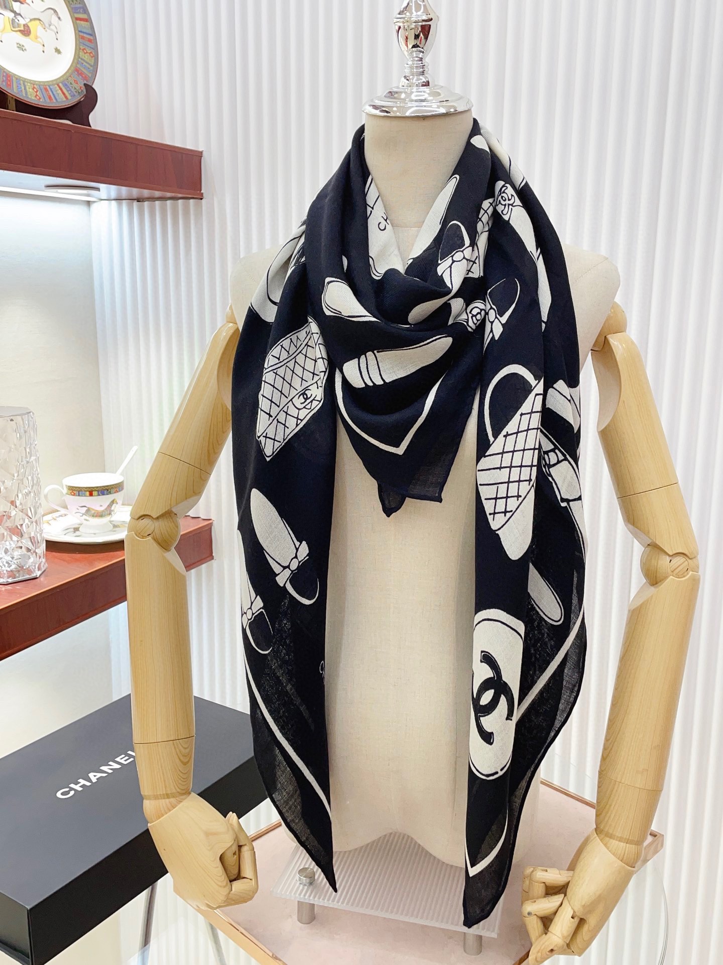 Streetwear Scarf CHANEL 328841 size:140*140cm - vstockx