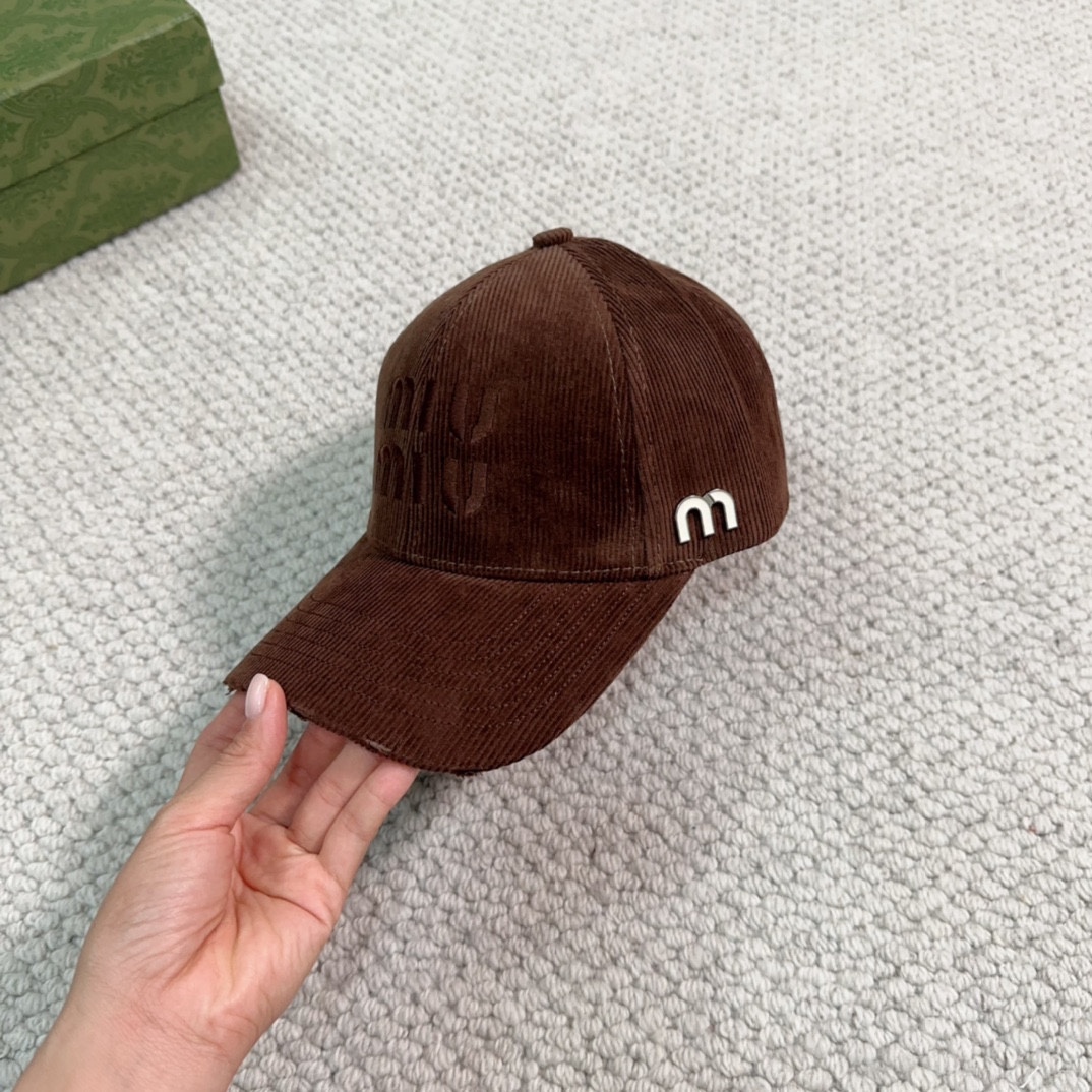 Streetwear Hat Miu 329311 - vstockx
