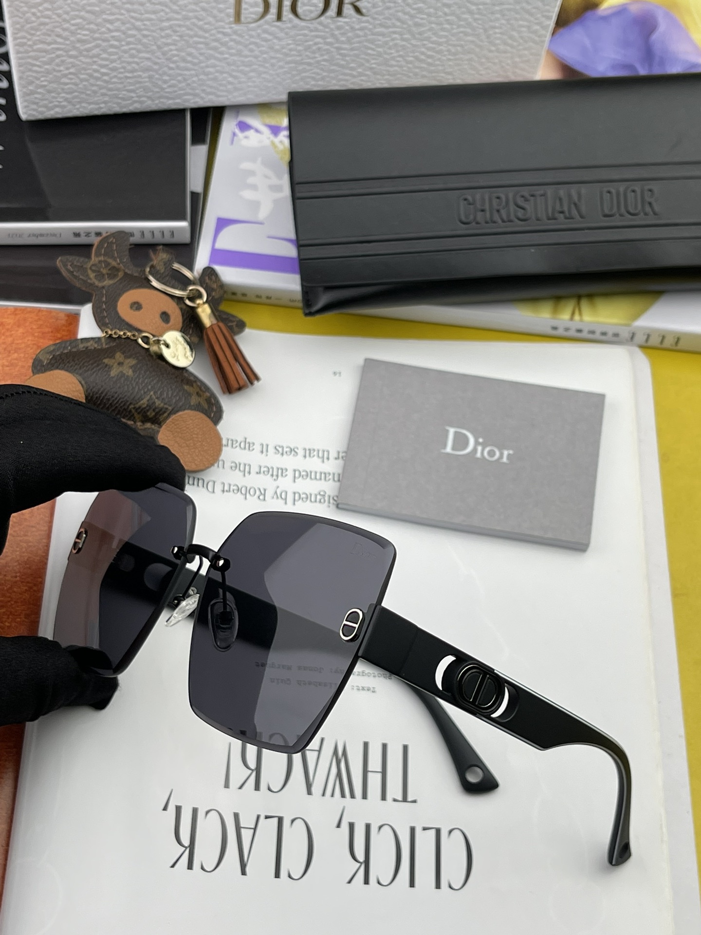 sunglasses Dior CD9970 - vstockx