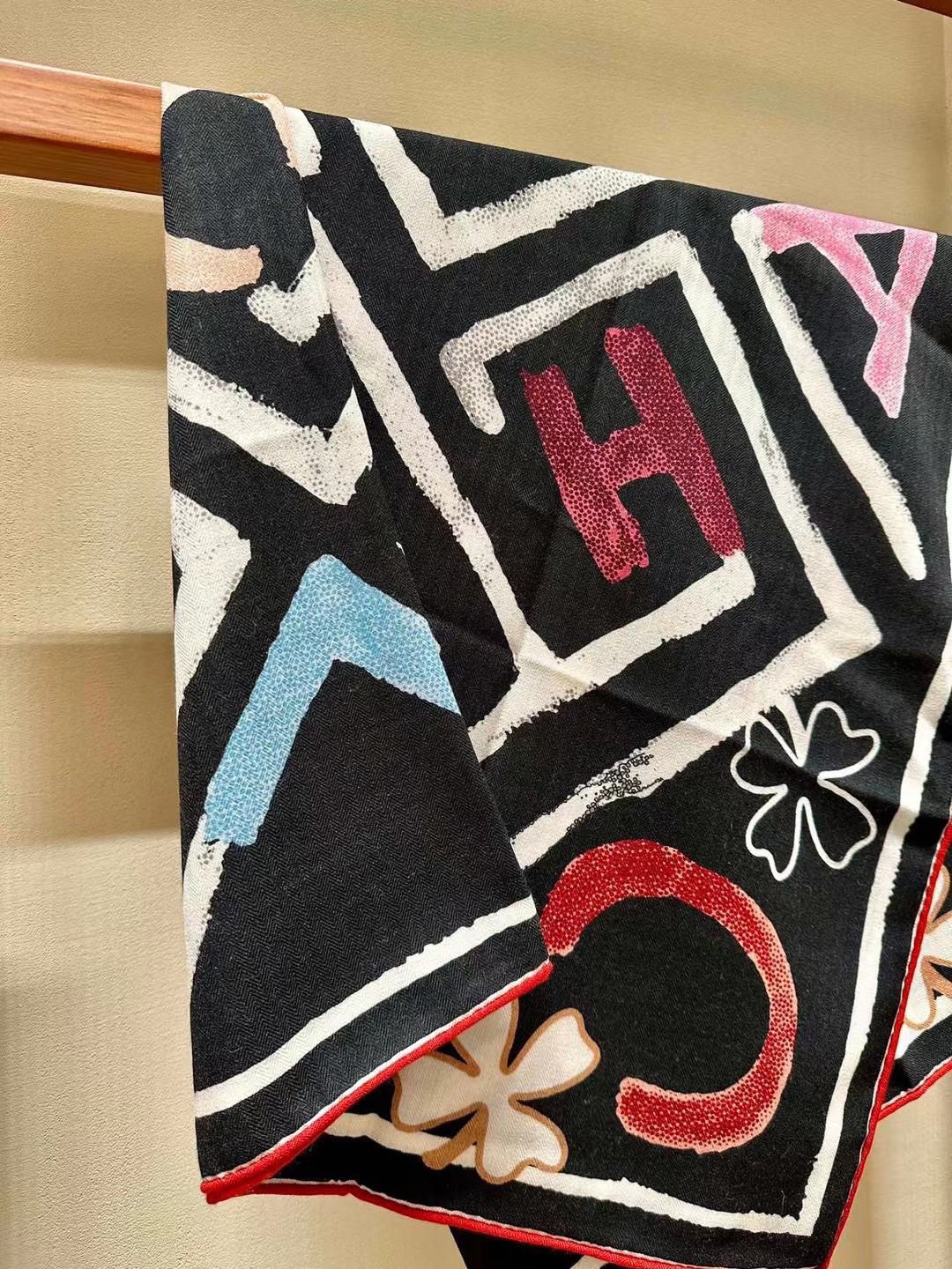 Streetwear Scarf CHANEL 328990 SIZE:110*110cm - vstockx