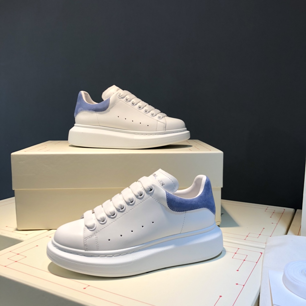 Alexander McQueen Oversized White Electric Blue (W) - vstockx