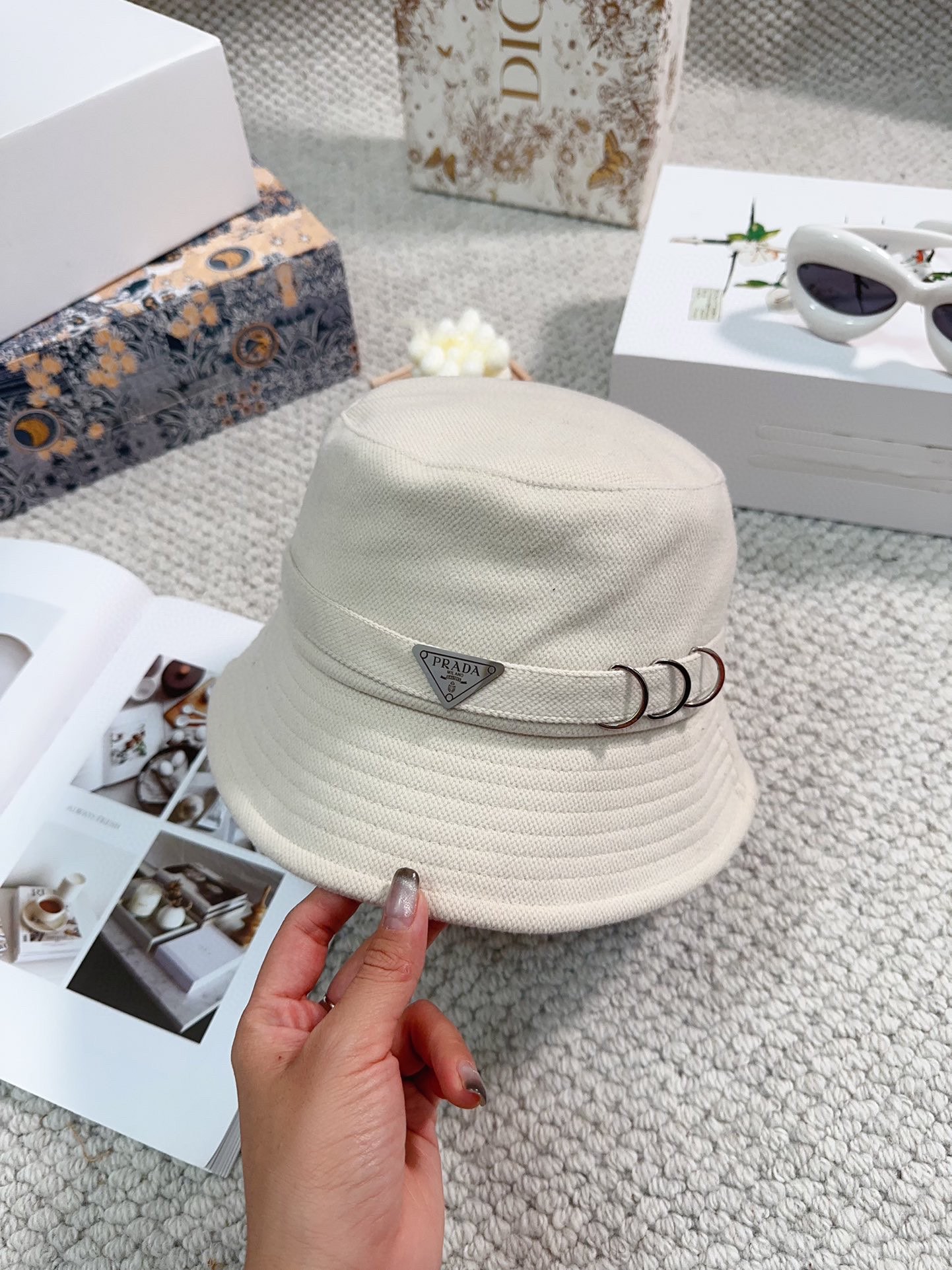 Streetwear Hat Prada 329301 - vstockx