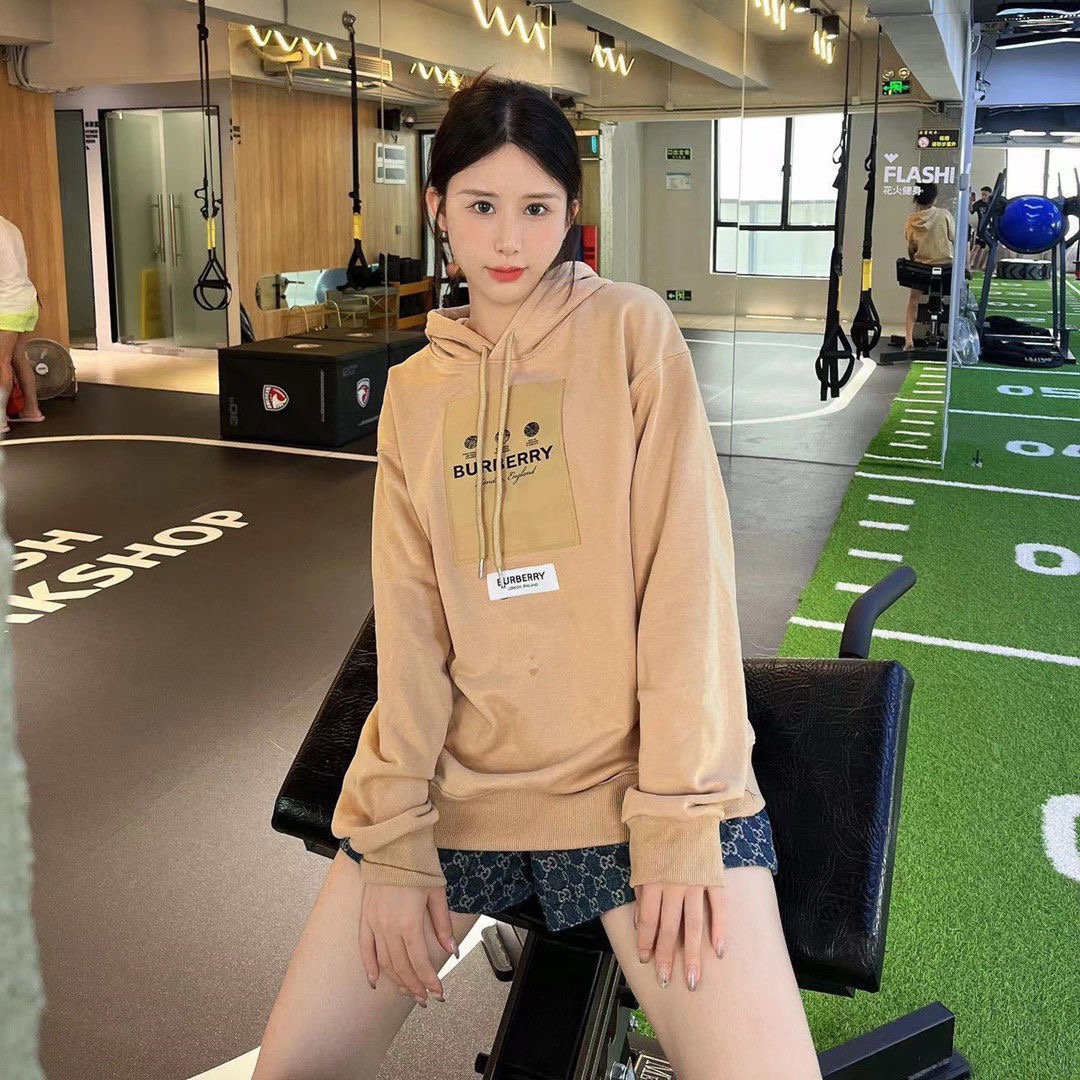 Clothes Burberry 758 - vstockx