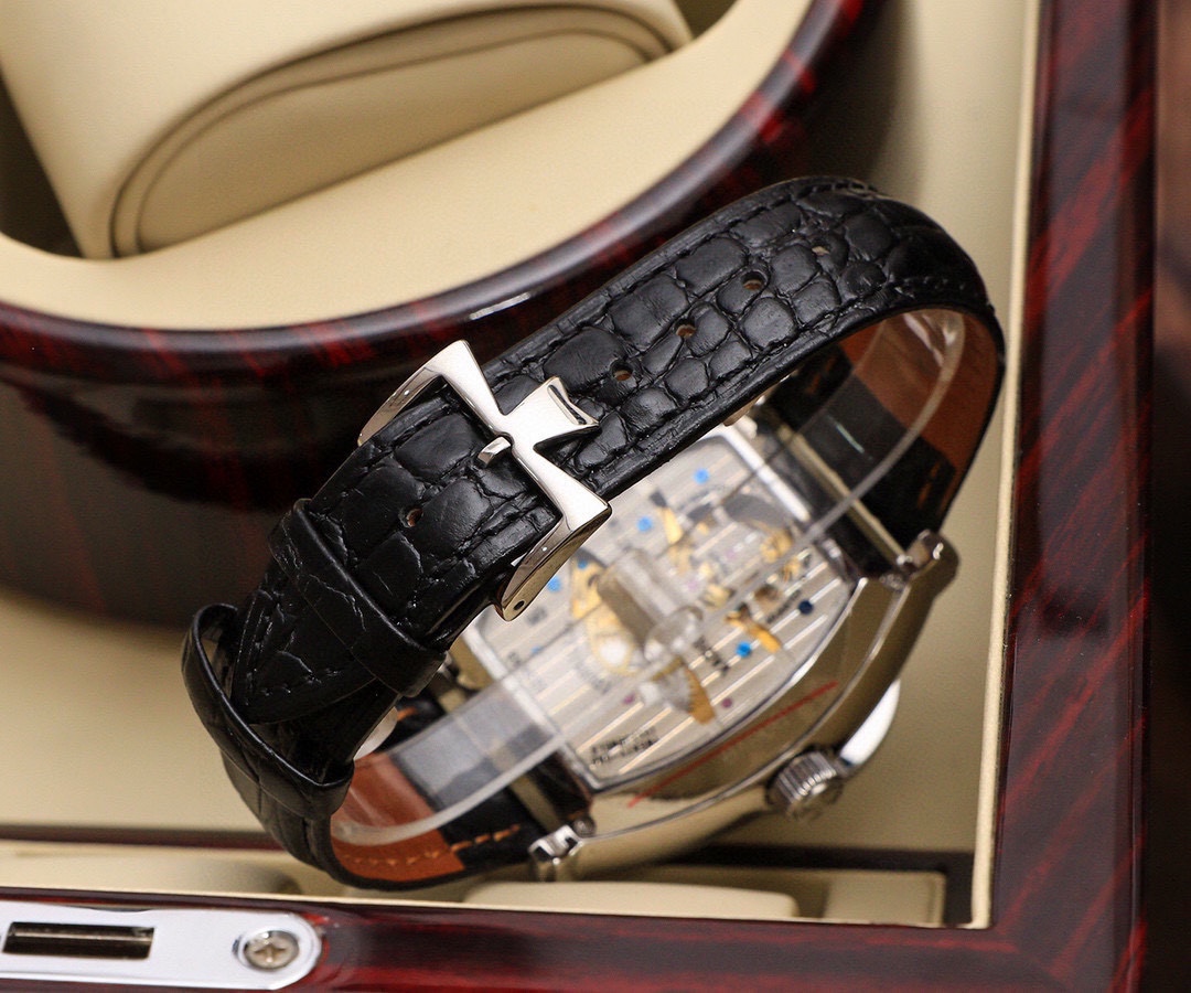 Watches Hublot 30080/000P-9357 size:39*12 mm - vstockx