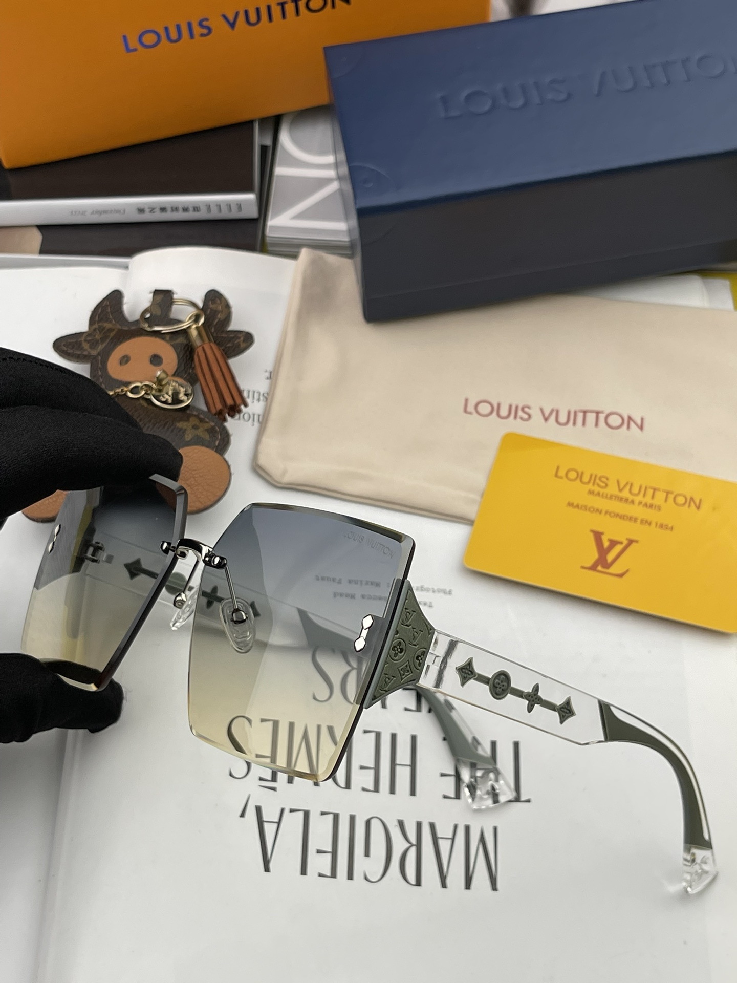 Sunglasses Louis Vuitton L5798 - vstockx