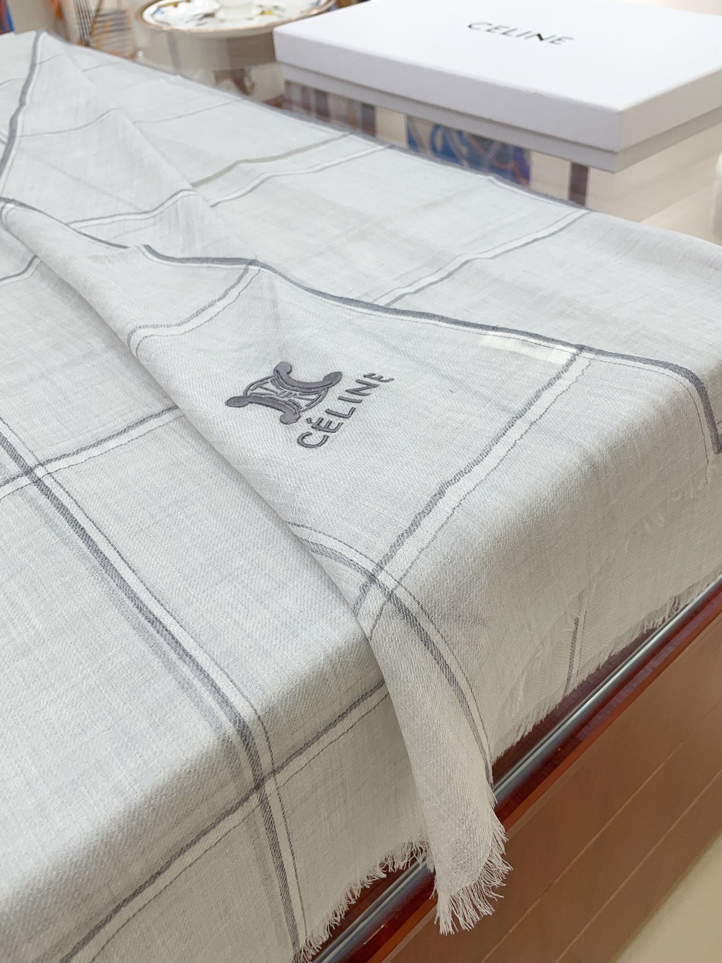 Streetwear Scarf CELINE 328846 SIZE:80*200cm - vstockx