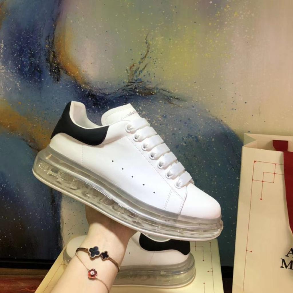 Alexander McQueen Oversized Clear Sole Black - vstockx