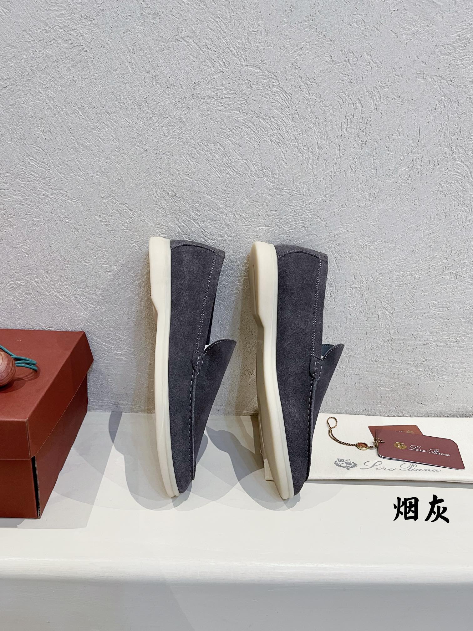 Loro Piana shoes 198 - vstockx