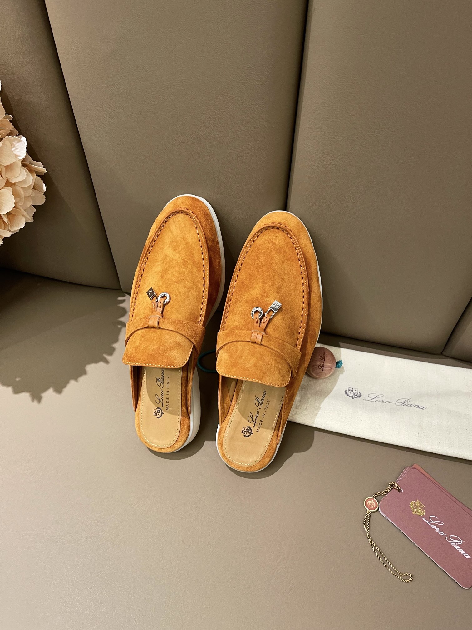 Loro Piana shoes 254 - vstockx