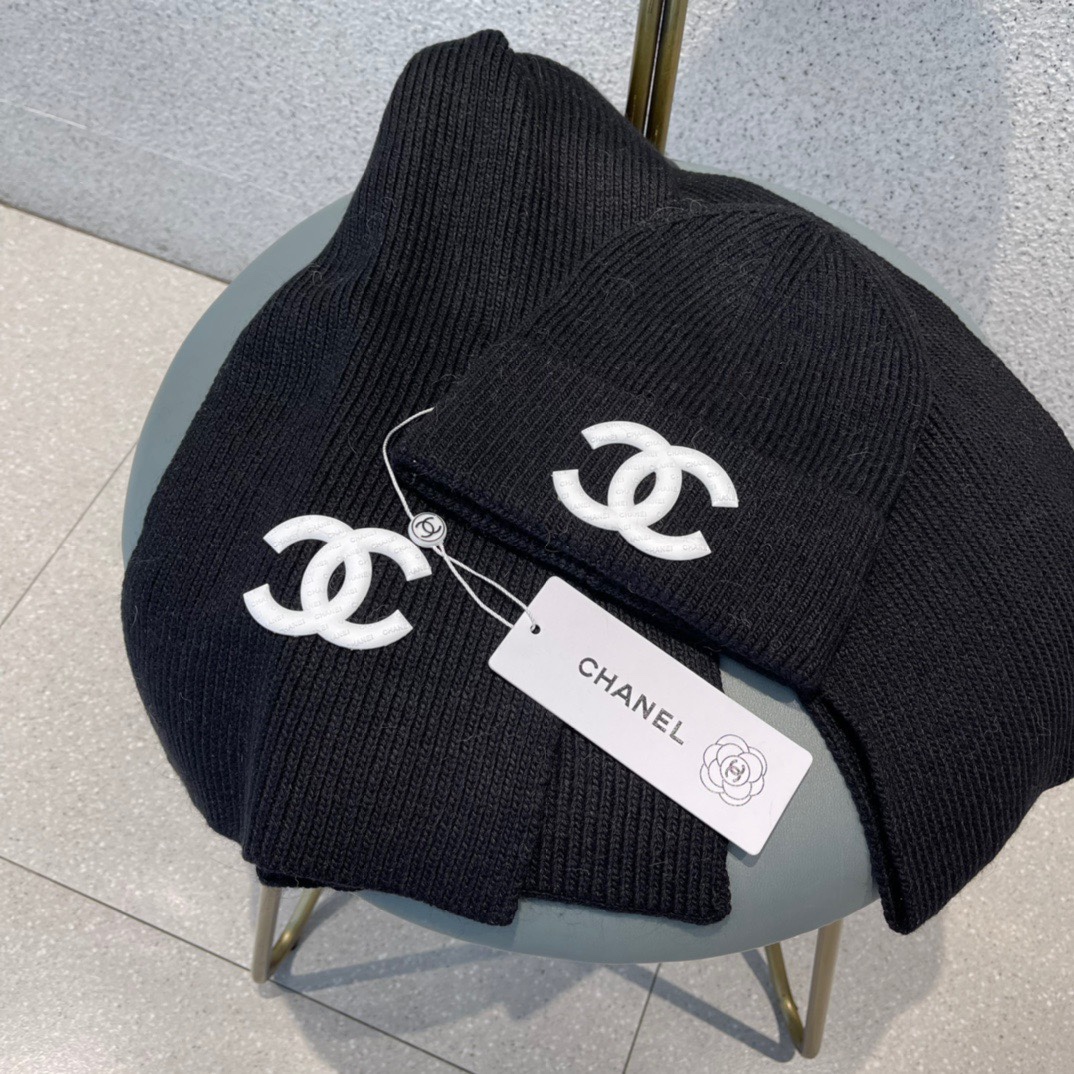 Hat & Scarf Chanel 4 - vstockx