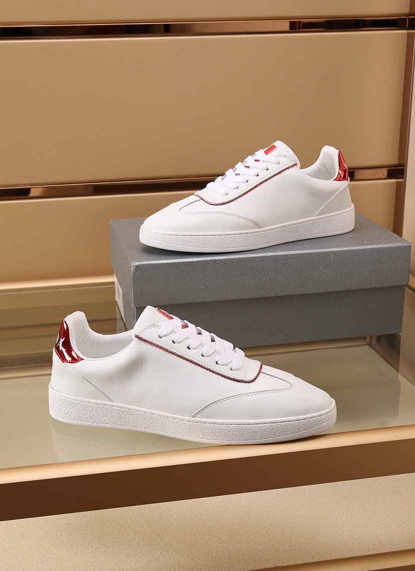 Prada Low Top sneaker 22 - vstockx