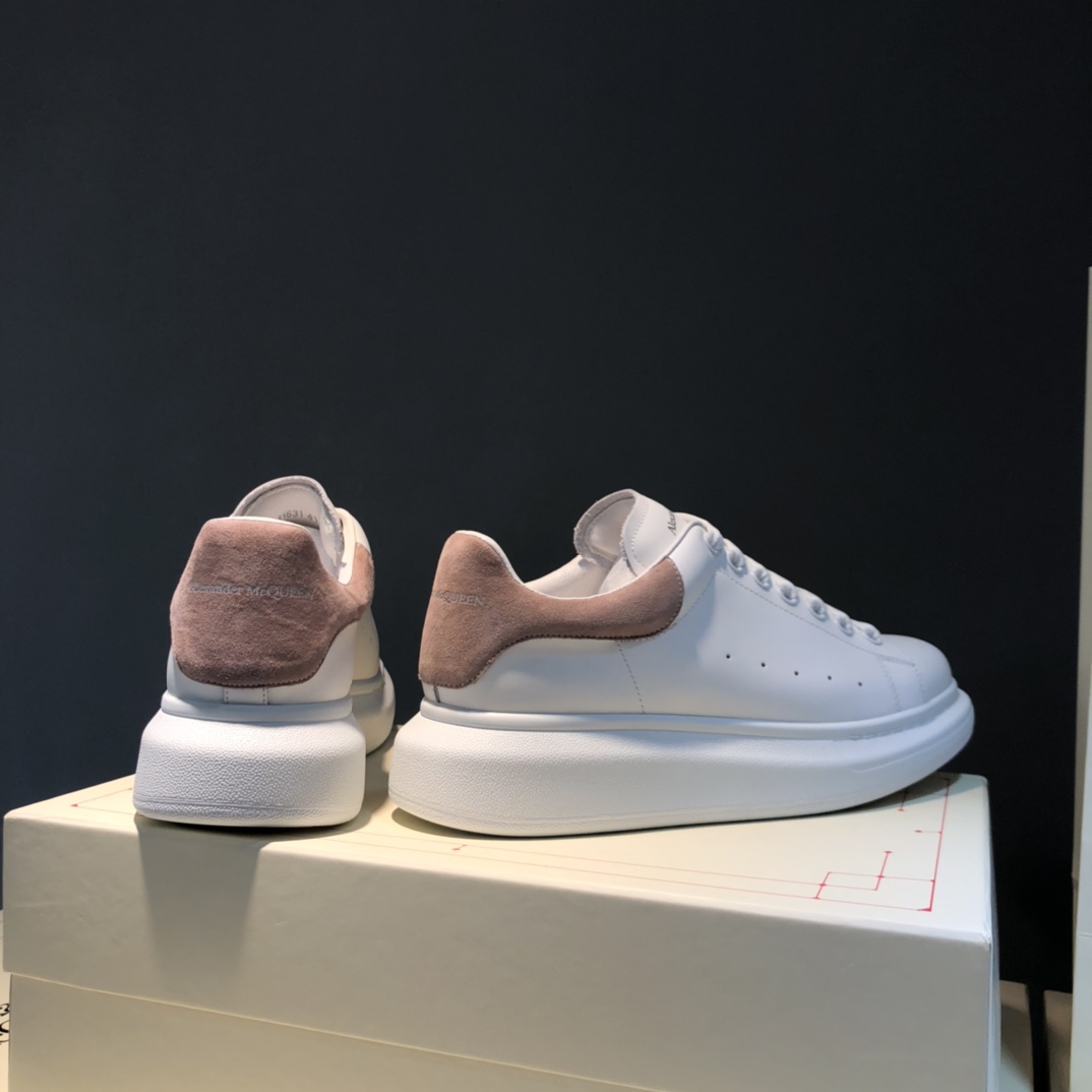 Alexander McQueen Oversized Light Pink - vstockx