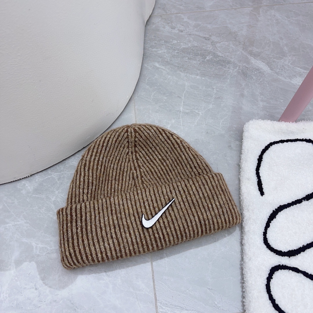 Streetwear Hat Nike 329154 - vstockx