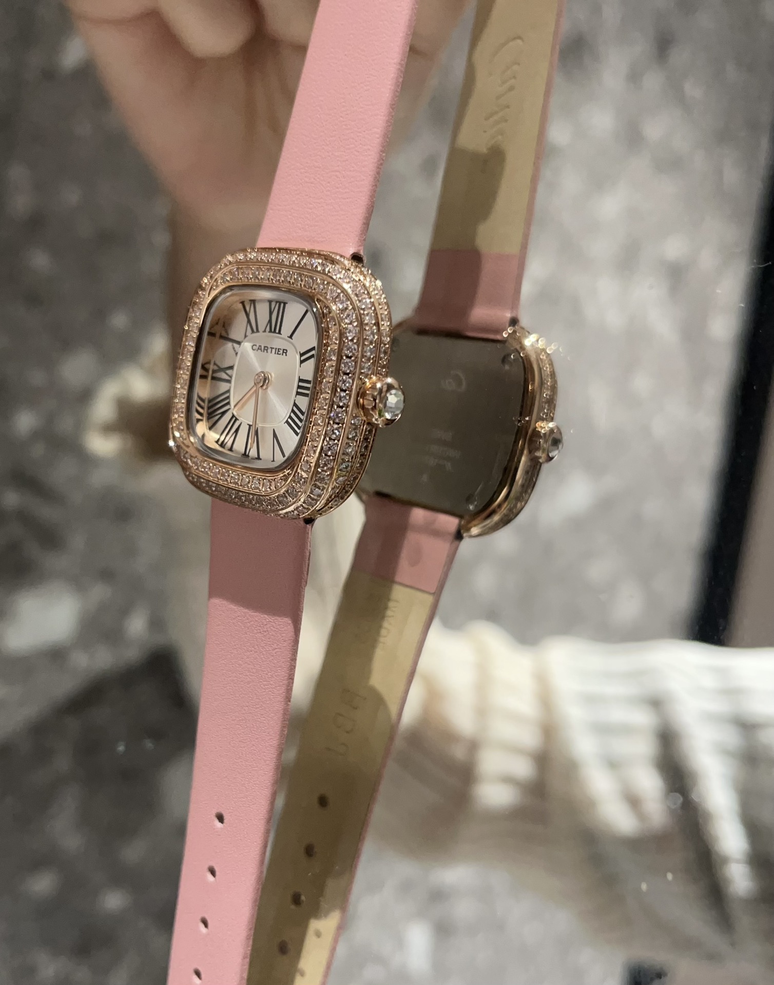 Watches Cartier 322185 size:40 mm - vstockx