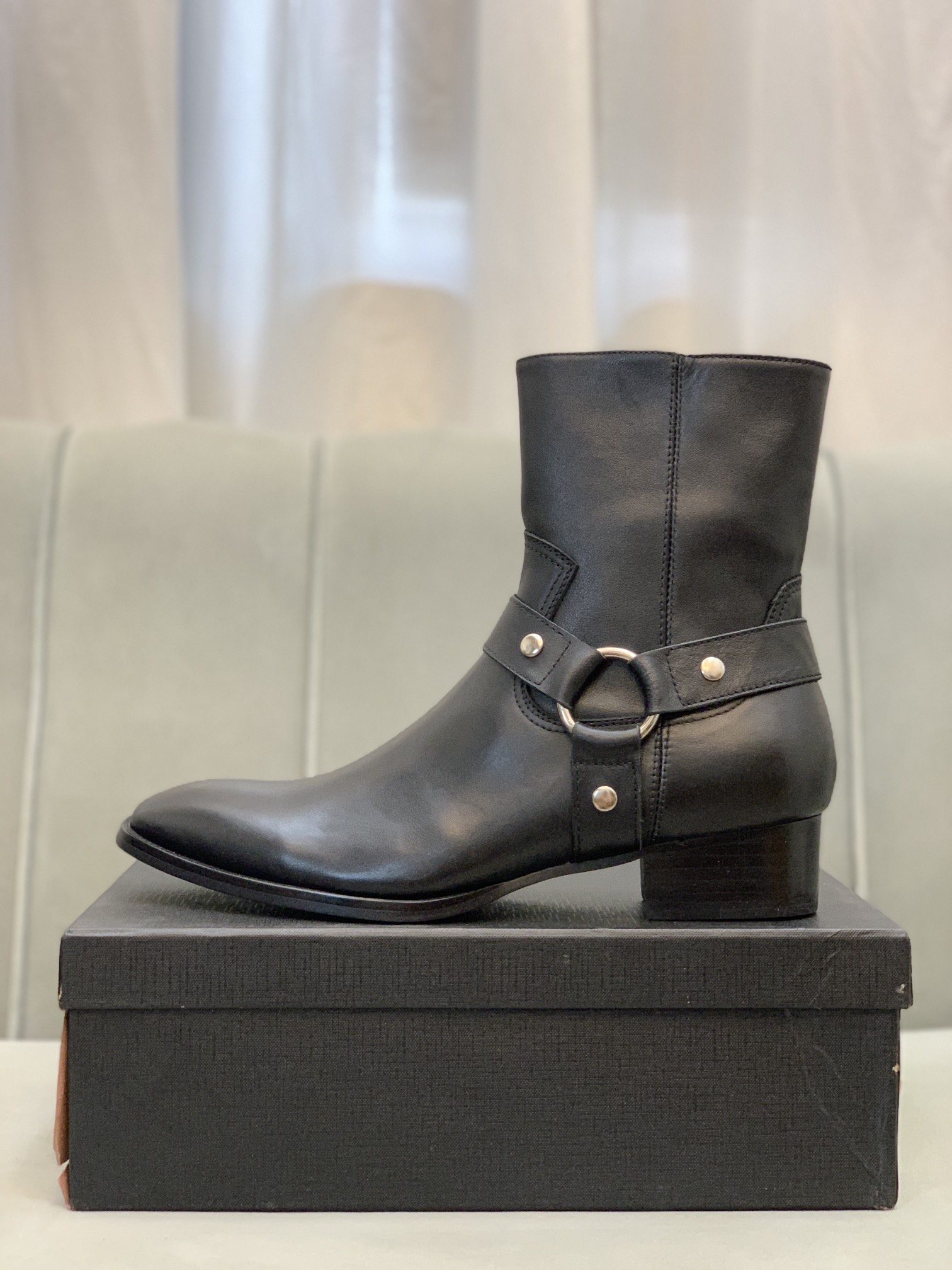 Saint Laurent Boots 5 - vstockx
